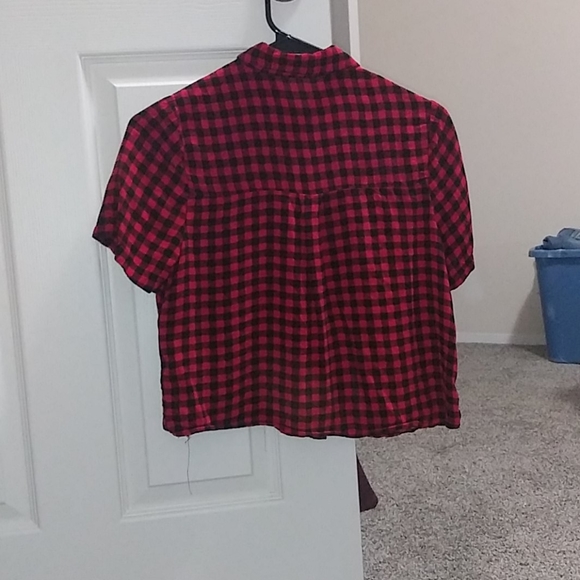 Button down crop - Picture 2 of 2